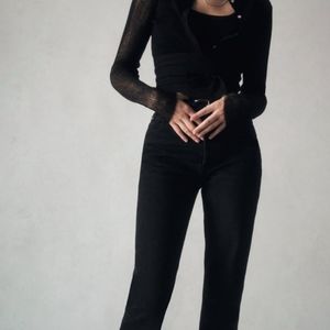 Zara High-waisted five pocket jeans in rigid fabric with raw hem black 0